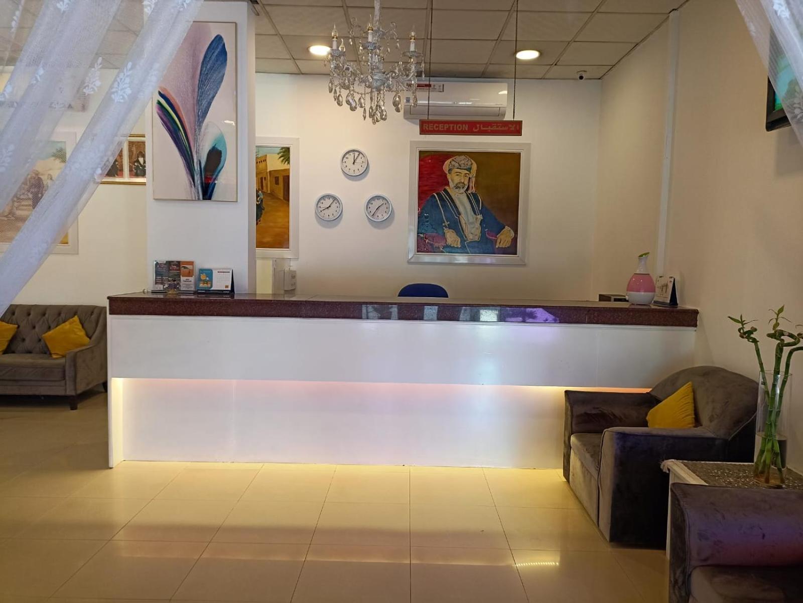 Savoy Inn Hotel Apartments Маскат Экстерьер фото