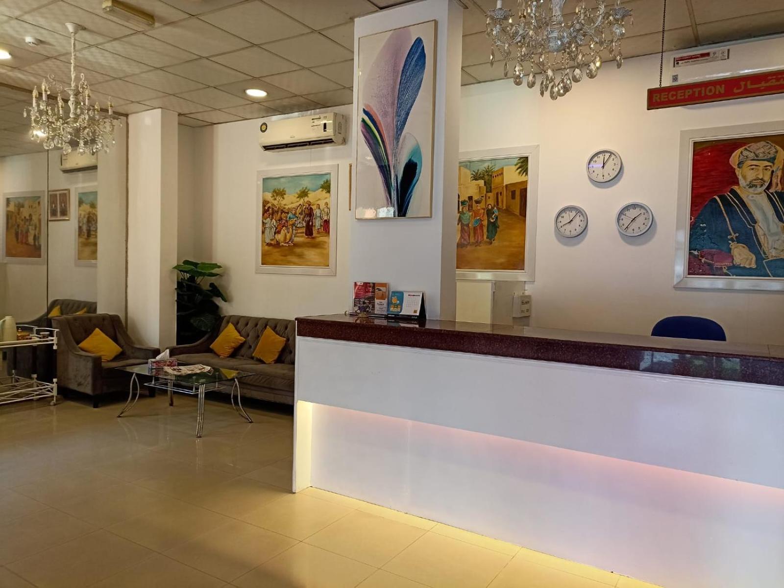Savoy Inn Hotel Apartments Маскат Экстерьер фото
